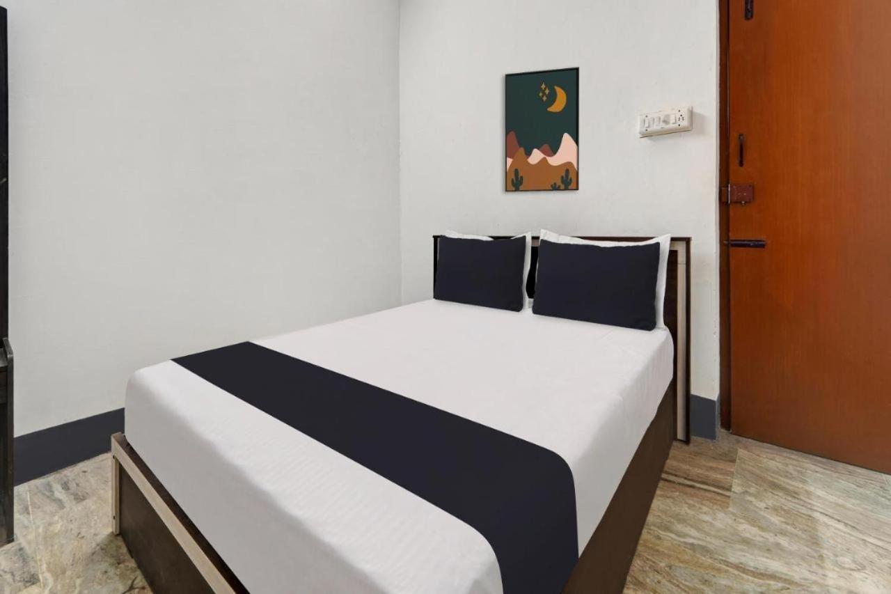 Queen D Tower - By Grands Inn Hospitality Tallākulam 외부 사진